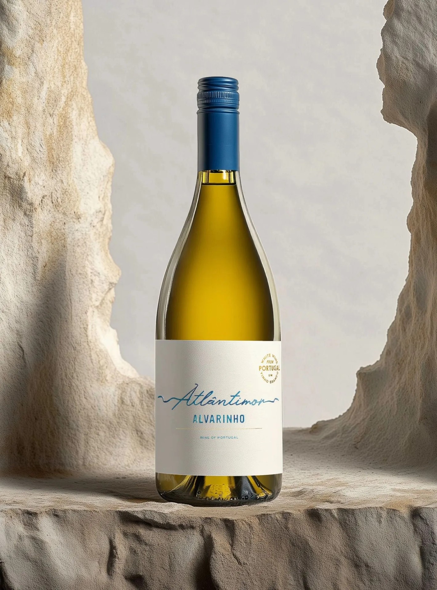 Flaska Atlântimor Alvarinho vilande på sandsten